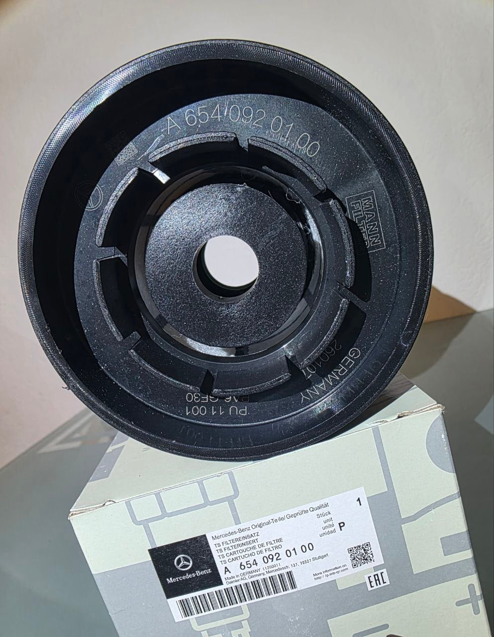 Original Mercedes-Benz Oil Filter – OEM Engine Protection & Performance