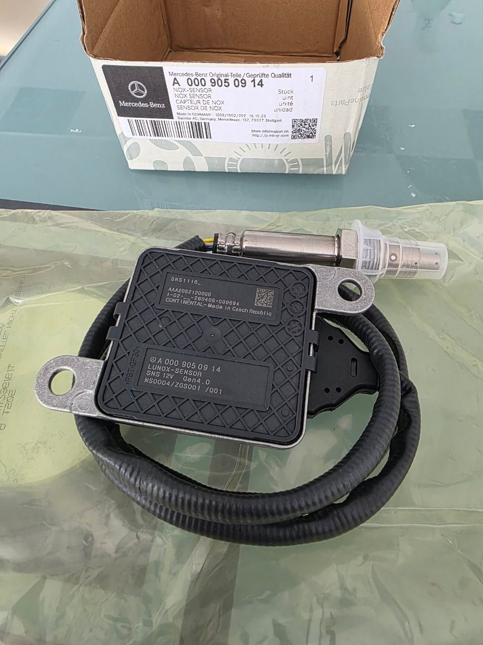 Mercedes-Benz NOx Sensor A0009050914 | Original Exhaust Nitrogen Oxide Sensor