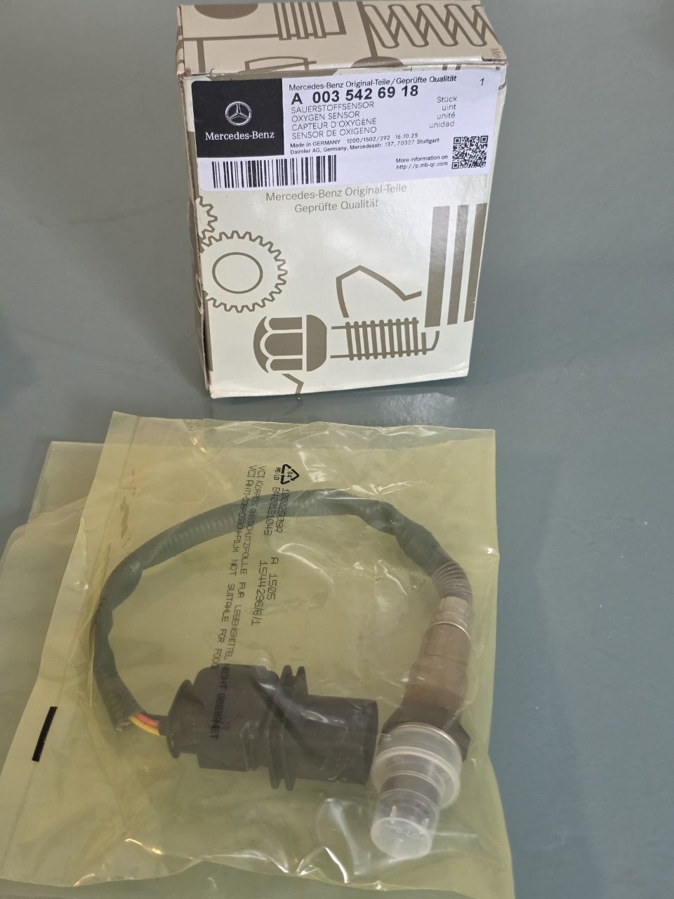 Mercedes-Benz NOx Sensor A0035426918 | Genuine OEM Nitrogen Oxide Sensor