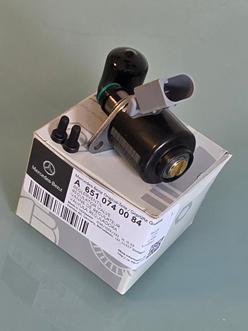 Mercedes-Benz Fuel Pressure Regulator Valve A6510740084 | Genuine OEM Part