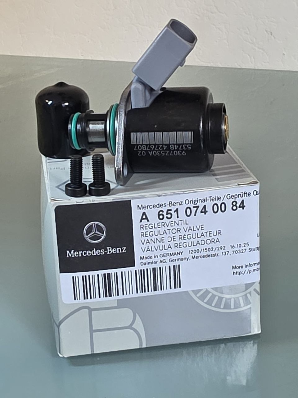 Mercedes-Benz Fuel Pressure Regulator Valve A6510740084 | Genuine OEM Part