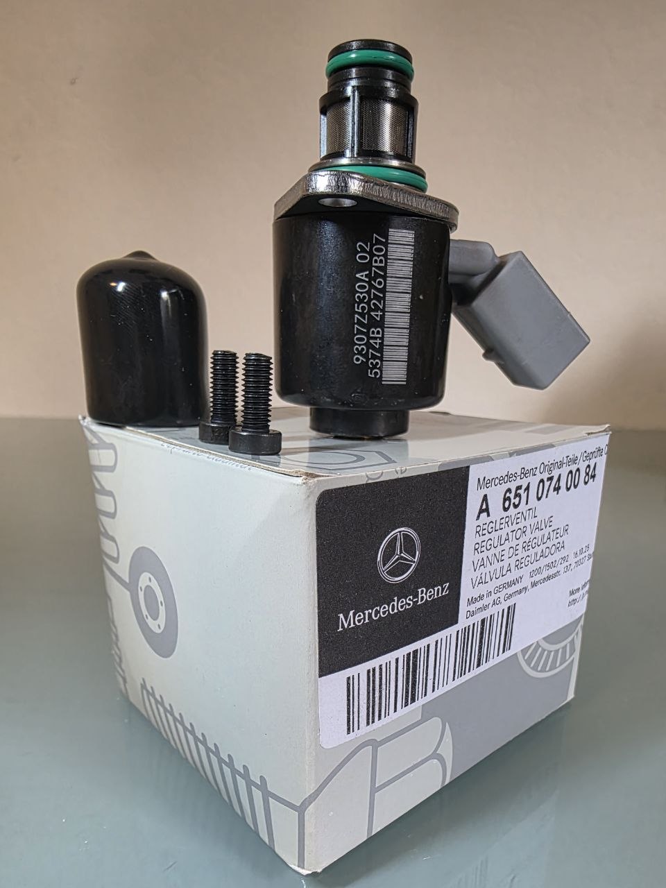 Mercedes-Benz Fuel Pressure Regulator Valve A6510740084 | Genuine OEM Part