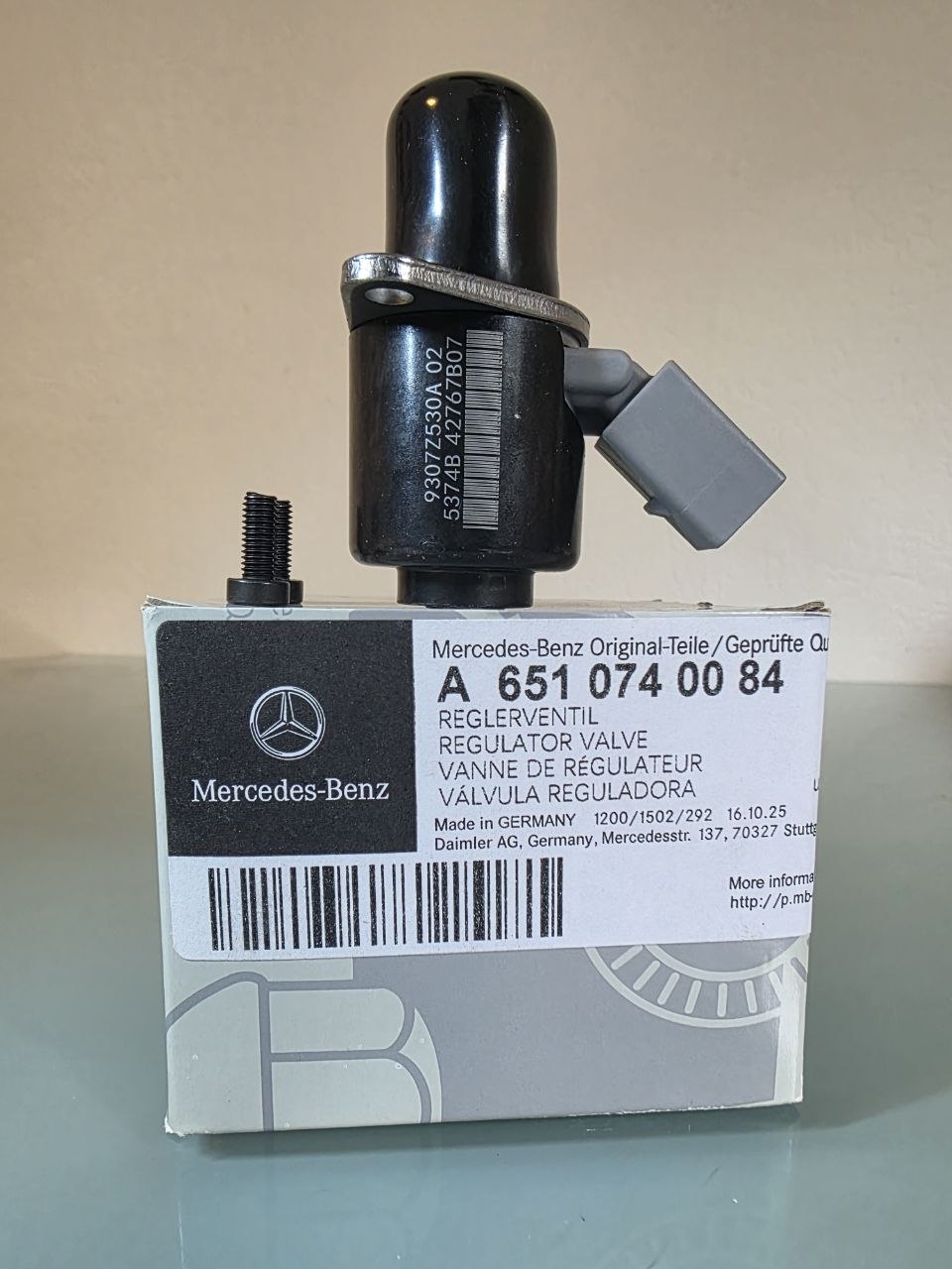 Mercedes-Benz Fuel Pressure Regulator Valve A6510740084 | Genuine OEM Part